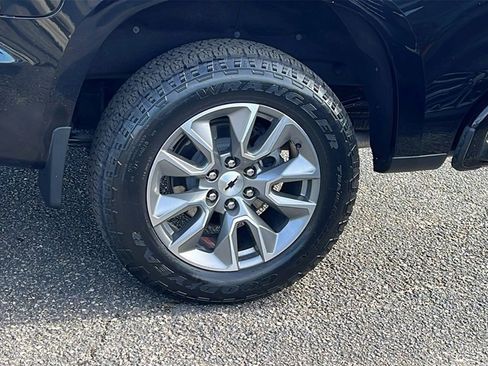 Certified 2022 Chevrolet Silverado 1500 RST image 9