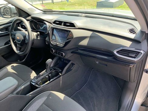 Certified 2023 Chevrolet TrailBlazer LT w/ Convenience Package AWD/4WD image 26