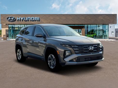 New 2026 Hyundai Tucson Blue SE image 11
