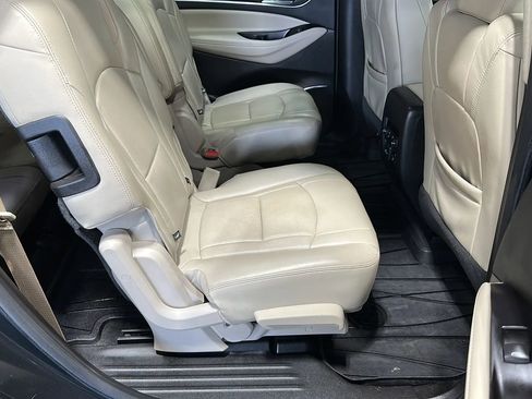 Used 2018 Buick Enclave Premium w/ Experience Buick Package AWD/4WD image 18
