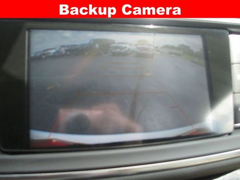 Used 2019 Buick Enclave Premium FWD image 16