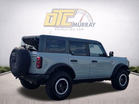 Used 2023 Ford Bronco Badlands w/ Sasquatch Package AWD/4WD image 5