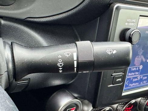 Used 2022 Toyota GR86 Premium image 22