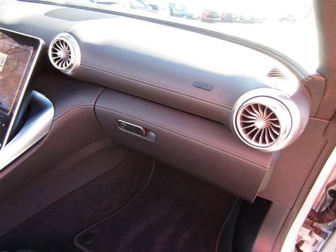 Used 2022 Mercedes-Benz SL 55 AMG 4MATIC image 32