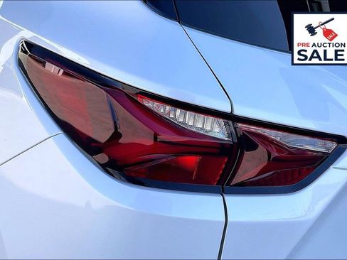 Used 2022 Chevrolet Blazer RS w/ Enhanced Convenience Package AWD/4WD image 29