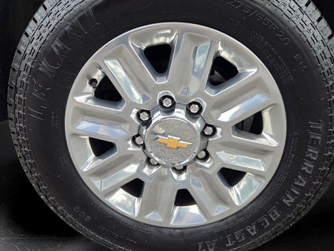 Used 2024 Chevrolet Silverado 2500 High Country w/ High Country Premium Package AWD/4WD image 35