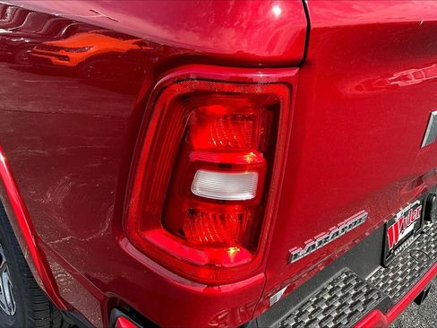 New 2026 RAM 1500 Laramie AWD/4WD image 15