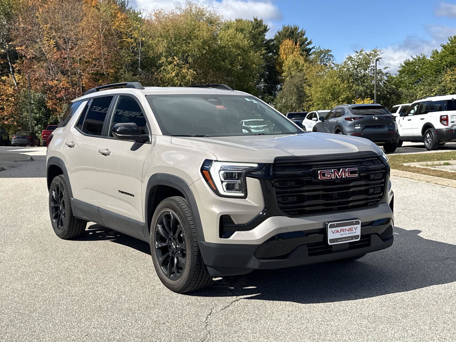 Used 2026 GMC Terrain Elevation w/ Elevation Premium Package AWD/4WD image 3