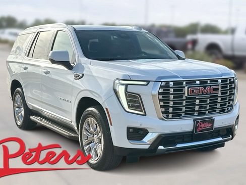Used 2025 GMC Yukon Denali image 1