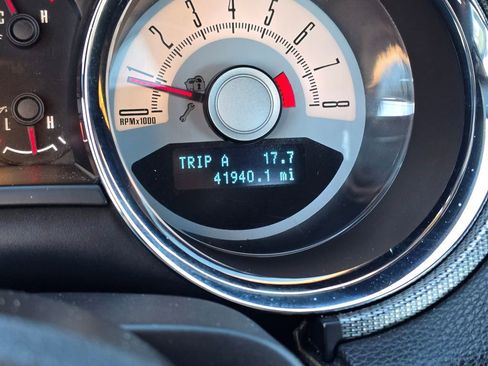 Used 2010 Ford Mustang GT Premium image 24