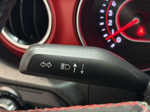 Used 2018 Jeep Wrangler Unlimited Rubicon w/ Dual Top Group AWD/4WD image 34