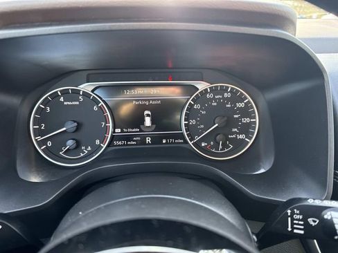 Used 2023 Nissan Rogue SV image 33