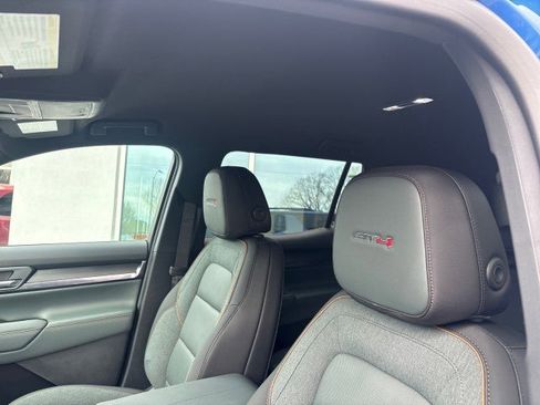 New 2026 GMC Terrain AT4 w/ Convenience Package III image 15