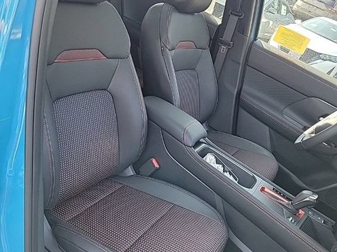 Used 2025 Nissan Kicks SR w/ SR Premium Package AWD/4WD image 22