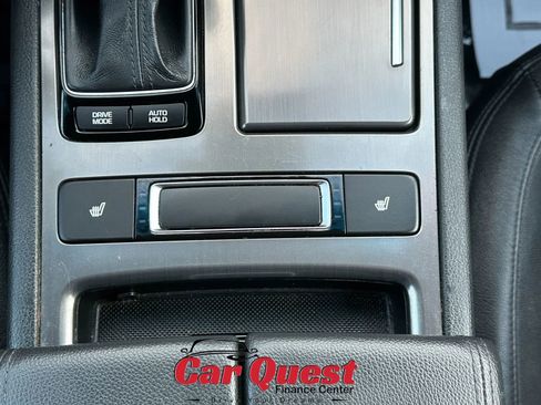 Used 2019 Genesis G80 3.8 RWD image 21