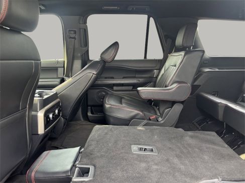 Used 2023 Ford Expedition Limited image 25