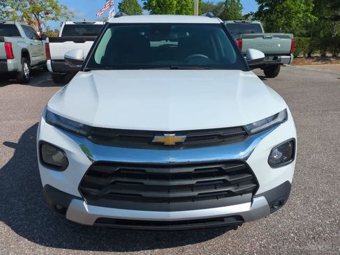 Used 2022 Chevrolet TrailBlazer LT w/ Confidence II Package FWD image 9