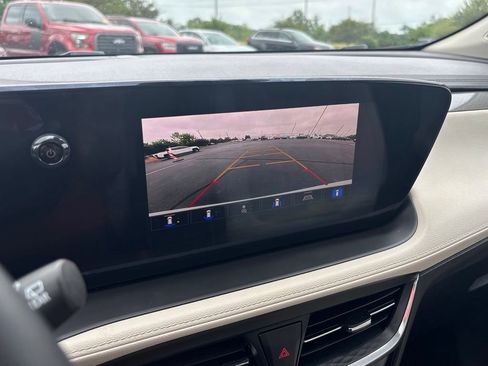 Used 2024 Buick Encore GX Avenir w/ Avenir Technology Package AWD/4WD image 41