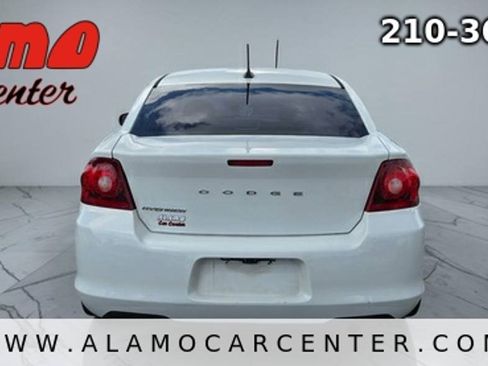 Used 2013 Dodge Avenger SE FWD image 4