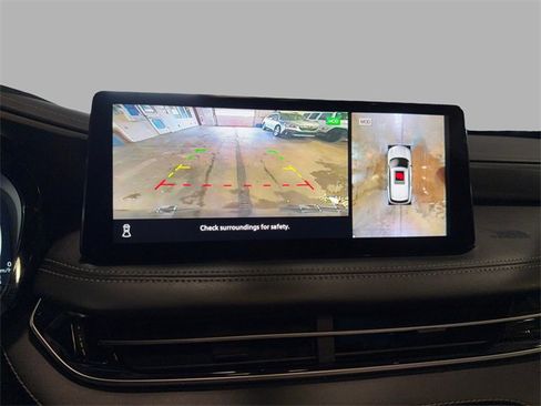 Used 2023 INFINITI QX60 Luxe image 19