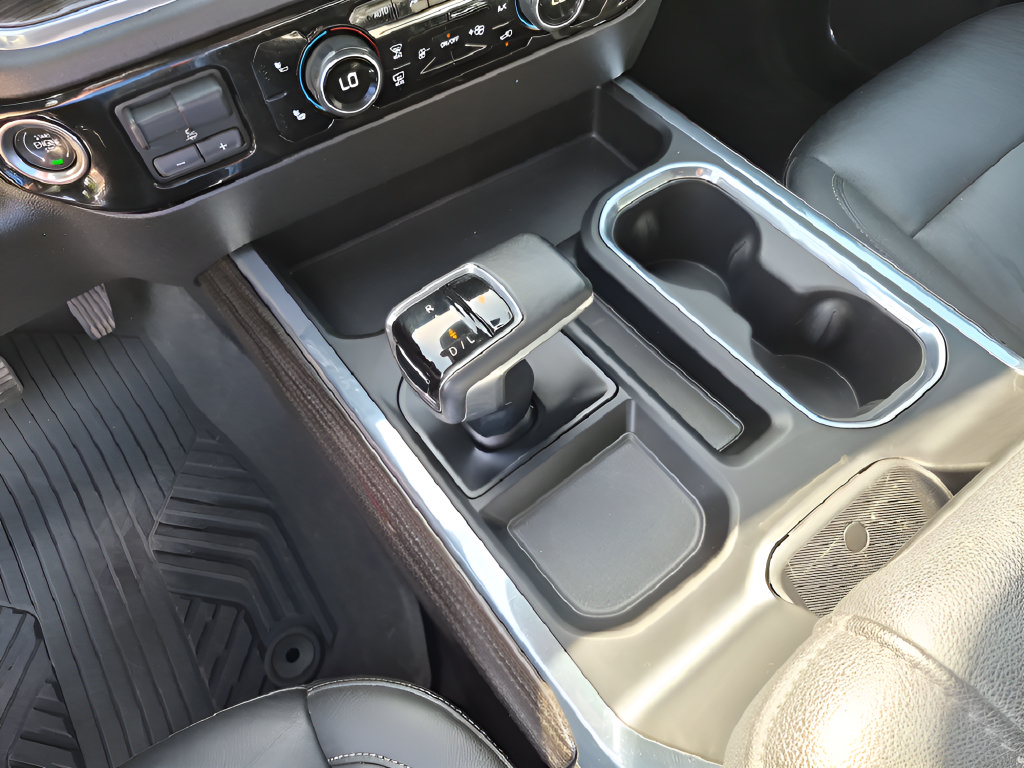 Used 2024 Chevrolet Silverado 1500 LT Trail Boss w/ Convenience Package II AWD/4WD image 32