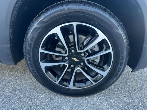 Used 2025 Chevrolet TrailBlazer LT image 28