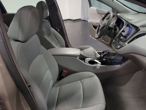 Used 2022 Chevrolet Malibu LS image 23
