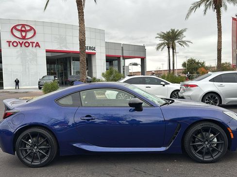 Certified 2023 Toyota GR86 Premium image 8