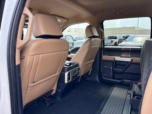 Used 2022 Ford F350 Lariat w/ Lariat Ultimate Package AWD/4WD image 24