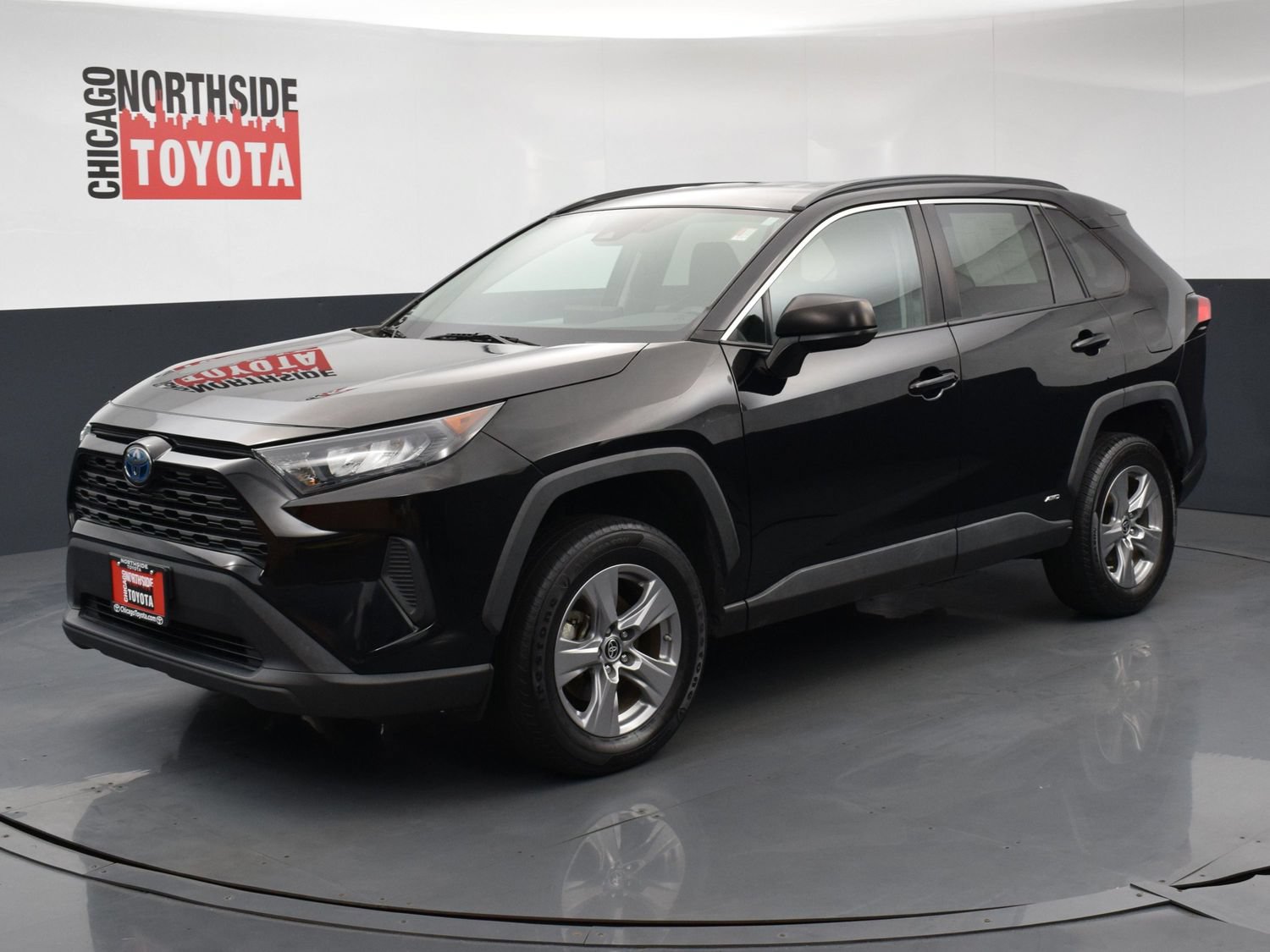 Used 2022 Toyota RAV4 LE AWD/4WD image 8