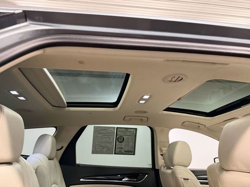 Used 2023 Buick Enclave Essence w/ Experience Buick Package image 70