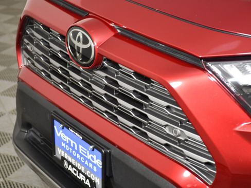 Used 2022 Toyota RAV4 Limited w/ Limited Grade Weather Package AWD/4WD image 11