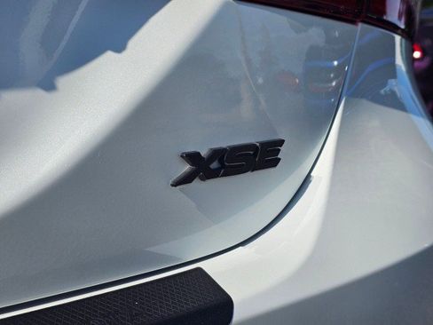 Used 2024 Toyota Camry XSE FWD image 17