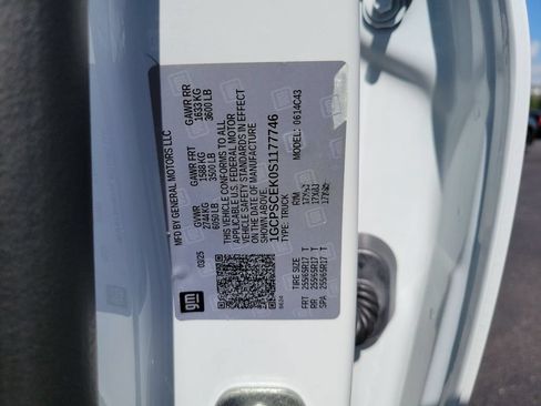 Certified 2025 Chevrolet Colorado LT w/ LT Convenience Package RWD image 34