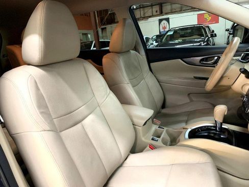 Used 2015 Nissan Rogue SL image 49