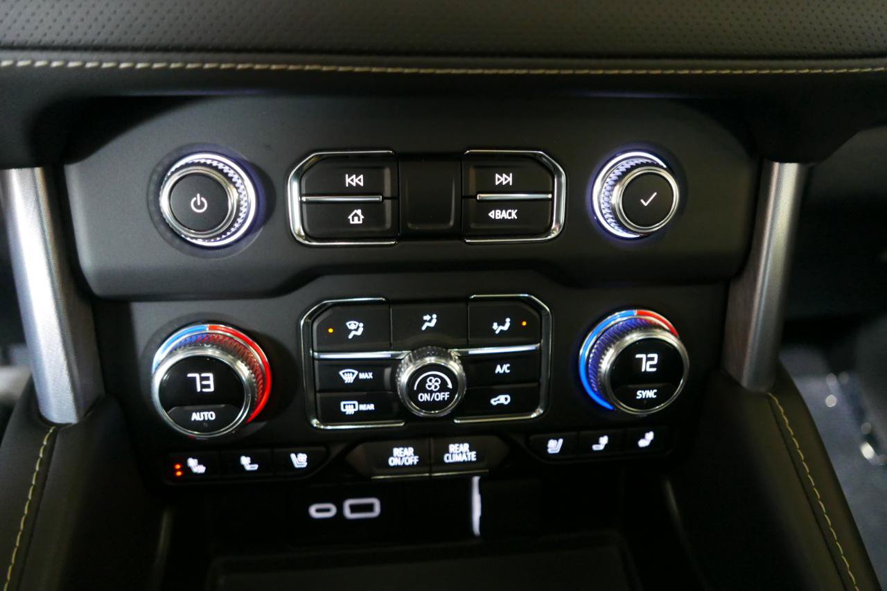 Used 2022 GMC Yukon SLT w/ SLT Premium Package AWD/4WD image 14
