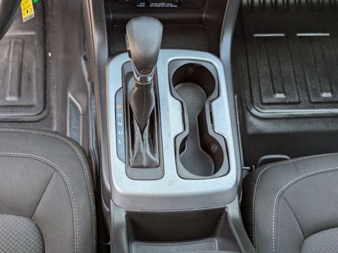 Certified 2022 Chevrolet Colorado LT w/ Fleet Safety Package RWD image 6