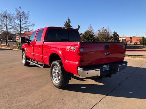 Used 2014 Ford F350 Lariat w/ Lariat Interior Package image 8