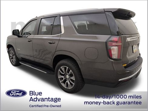 Used 2021 Chevrolet Tahoe LT w/ LT Signature Package image 12