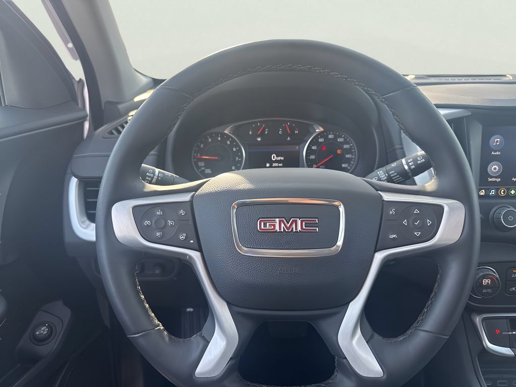 Used 2024 GMC Terrain SLT w/ Tech Package AWD/4WD image 22