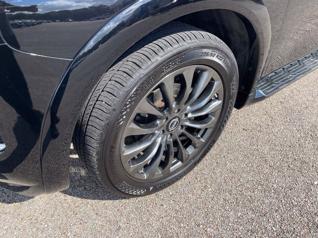 Used 2021 Nissan Armada Platinum RWD image 11