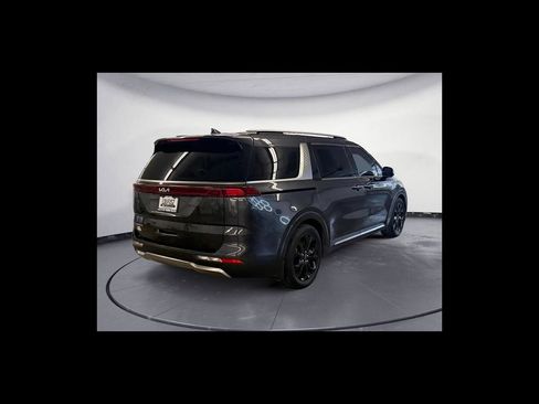Used 2024 Kia Carnival SX Prestige FWD image 6