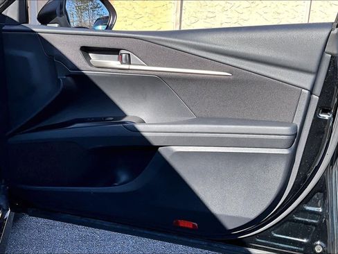 Certified 2025 Toyota Camry LE image 21