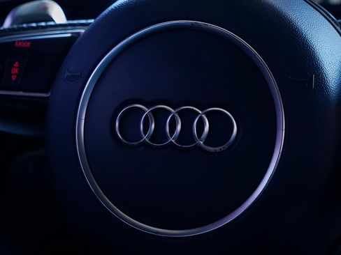 Used 2015 Audi RS 5 Coupe w/ Technology Package AWD/4WD image 22