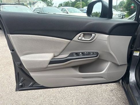 Used 2013 Honda Civic LX image 9