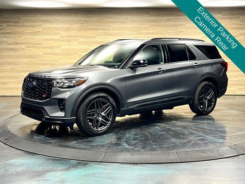Used 2025 Ford Explorer ST w/ Sun And Sound Package AWD/4WD image 8