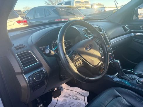 Used 2017 Ford Explorer Sport w/ Equipment Group 401A image 6