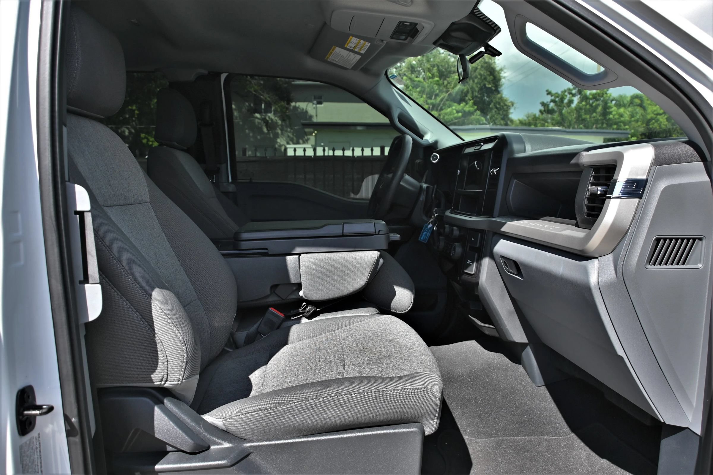 Used 2025 Ford F350 XL w/ STX Appearance Package AWD/4WD image 15