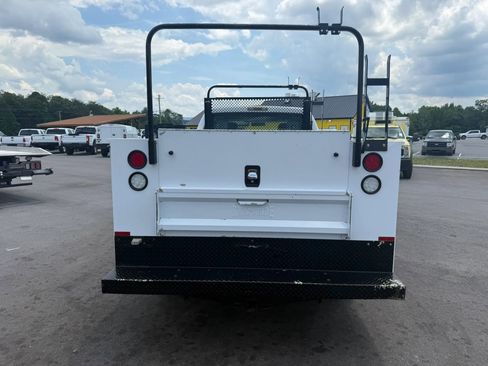 Used 2016 Ford F250 XL AWD/4WD image 5