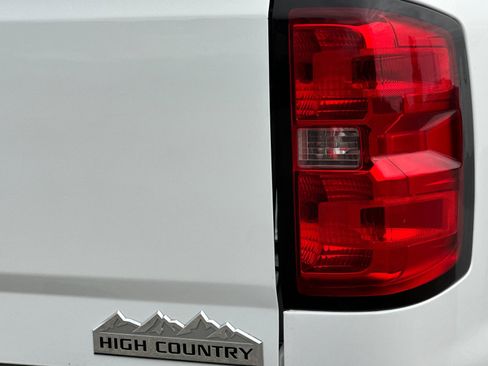 Used 2015 Chevrolet Silverado 3500 High Country w/ Duramax Plus Package image 25